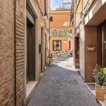 Aurelia Pescheria Apartment *